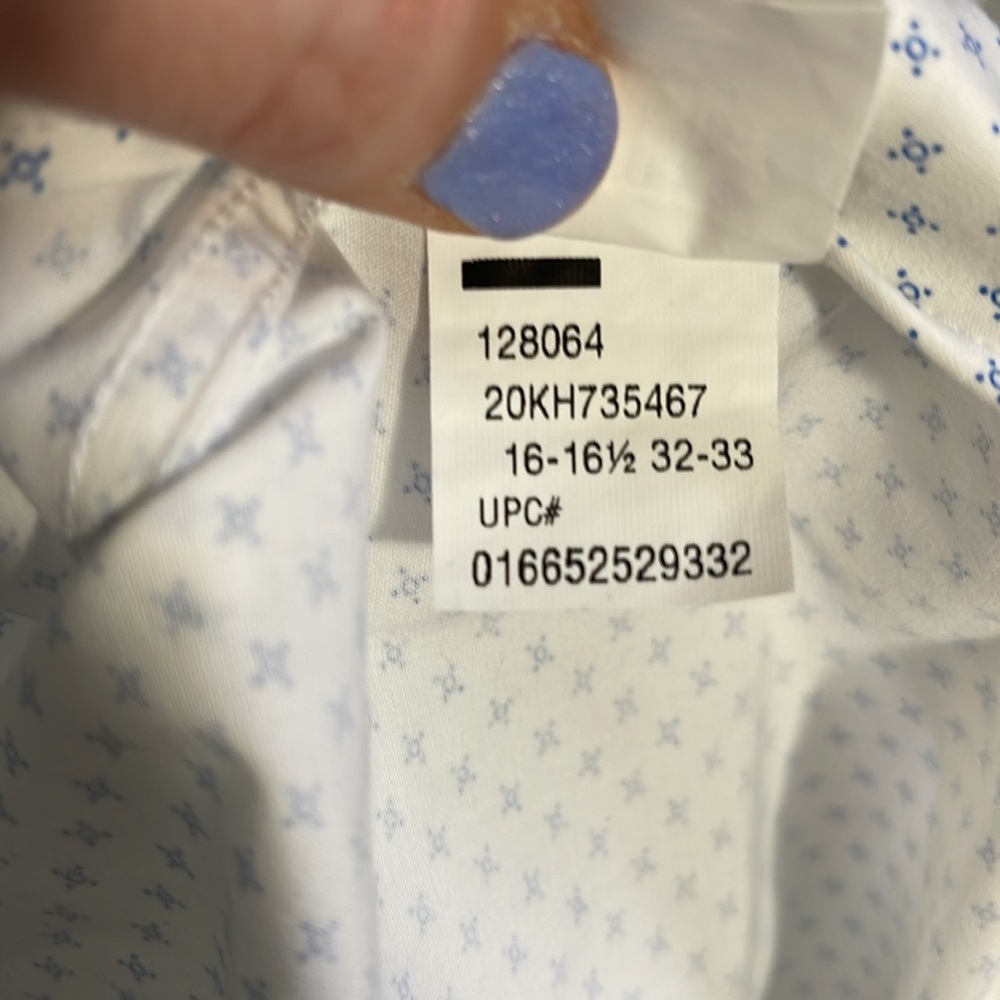 Men’s Van Heusen dress shirt - Picture 6 of 6